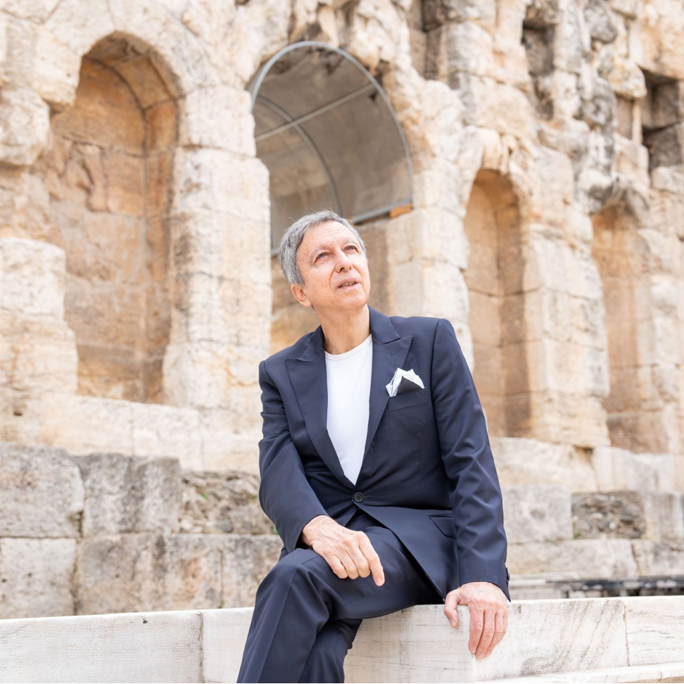 Χαρακτηριστική εικόνα για:  Φεστιβάλ Αθηνών – Λουκάς Καρυτινός